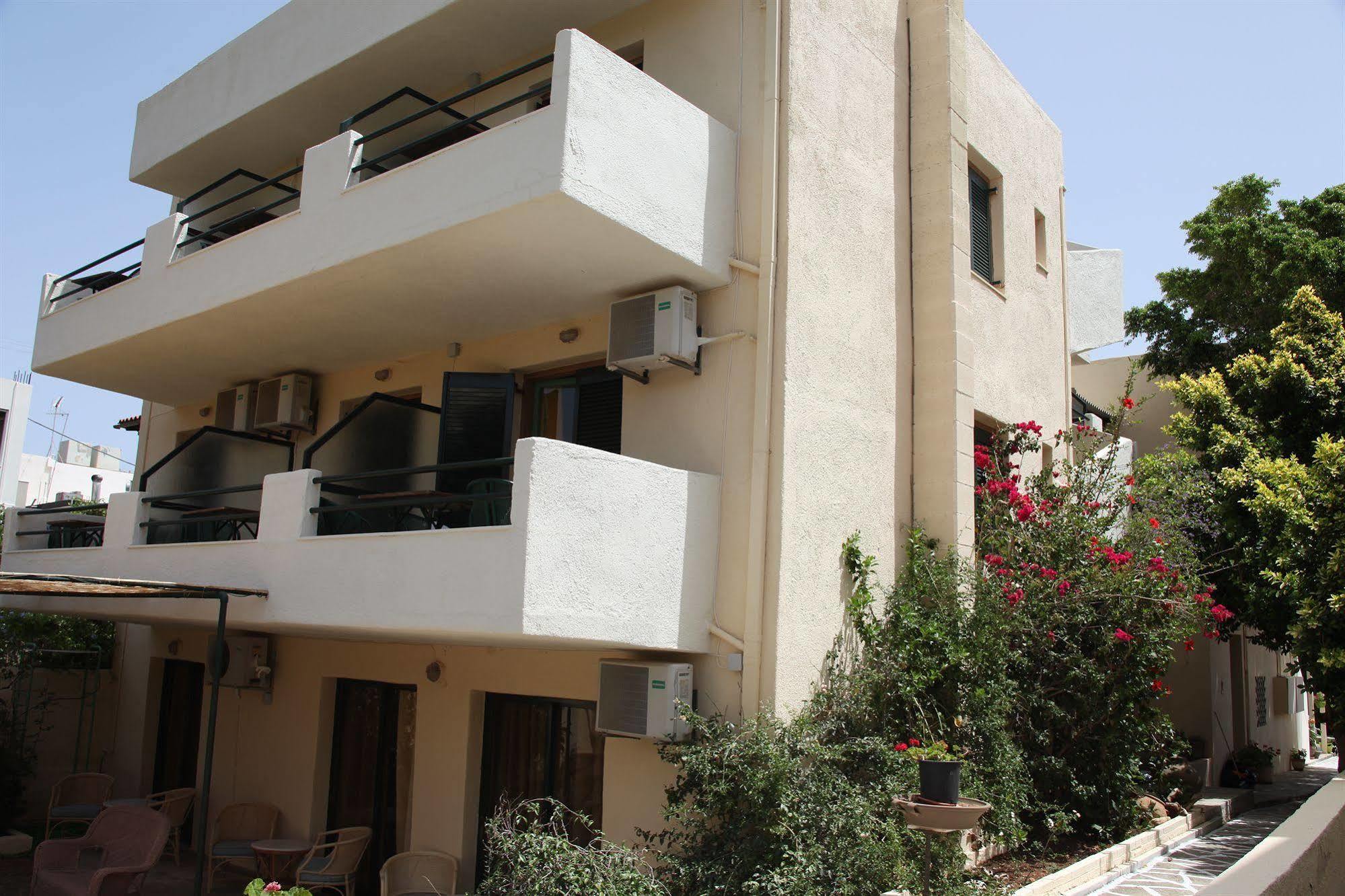 Elounda Olive Garden Apts & Studios מראה חיצוני תמונה